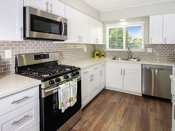3rd image of 29689 Pebble Beach Dr