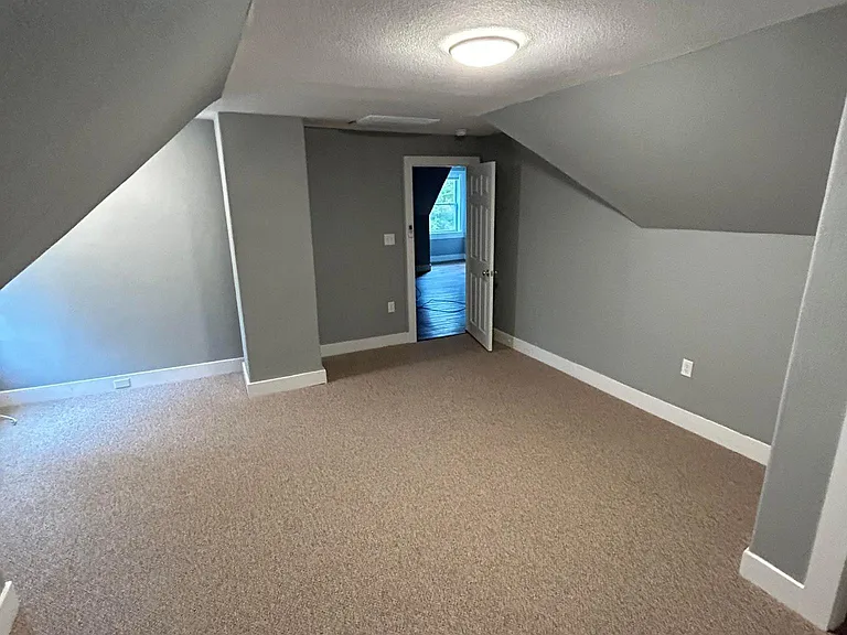 43 Hillcrest Rd #5 — Photo 16