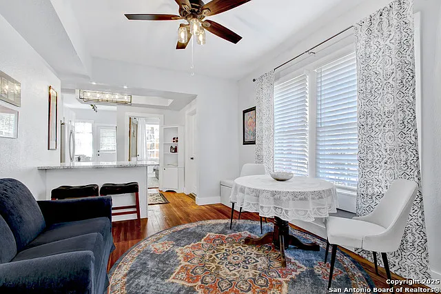 Building Photo - 220 Beauregard #2