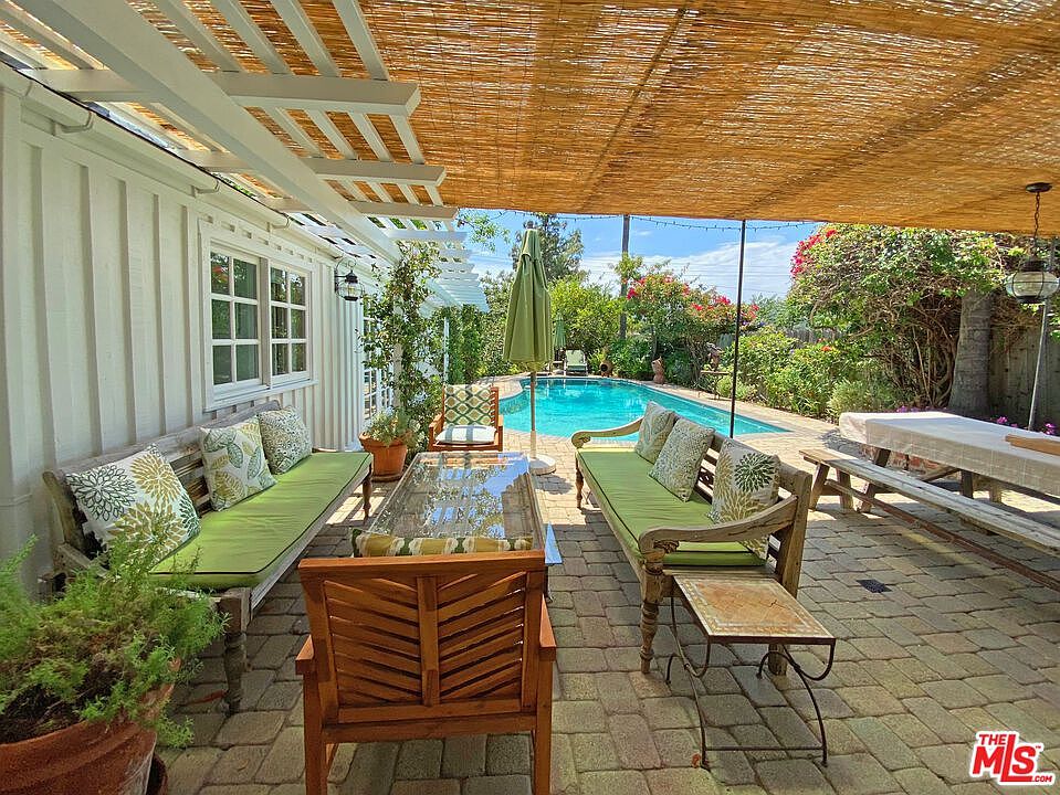 1st image of 3844 Buena Park Dr