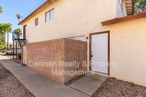 860 E Brown Rd Photo 1