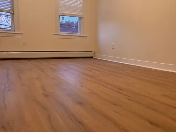 333 Sip Avenue image 6 of 14