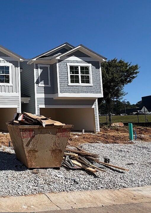 2nd image of 2668 High View Ct