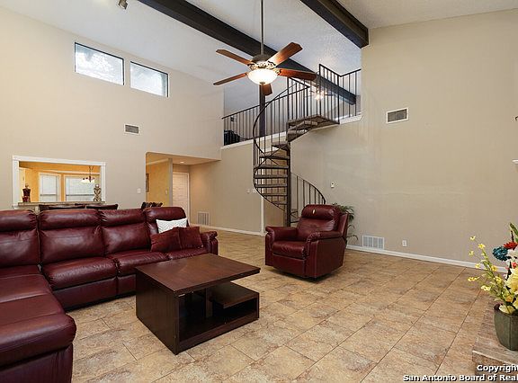 4th image of 6314 Gallery Cliff Dr