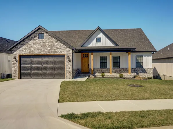 1105 S Brooks Avenue, Ozark, MO 65721