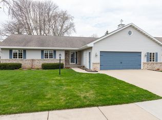 328 Gage St, Kimberly, WI 54136