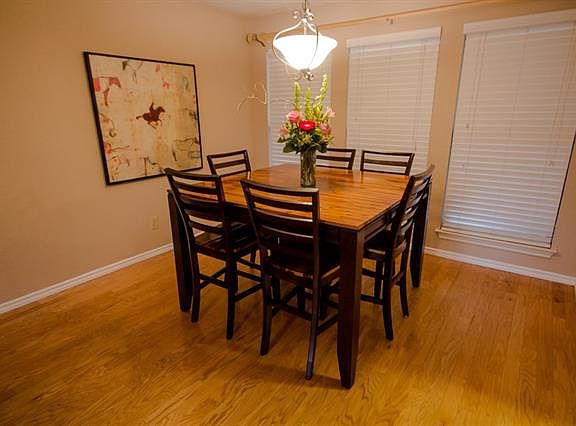 5th image of 109 Cherrybark Dr