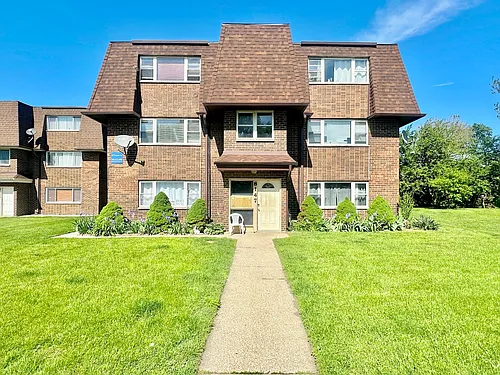 8147 Ogden Ave #2N Photo 1