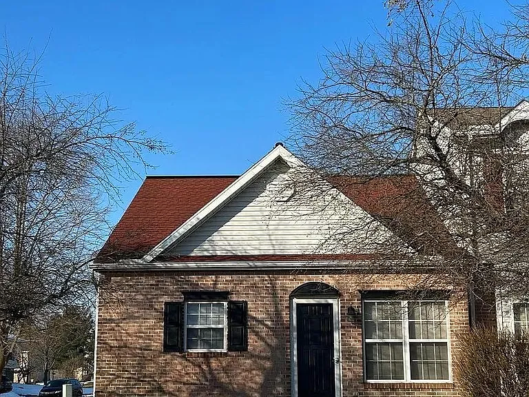 100 Tory Cir — Photo 1