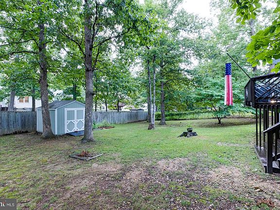 5th image of 207 Wyatt Dr