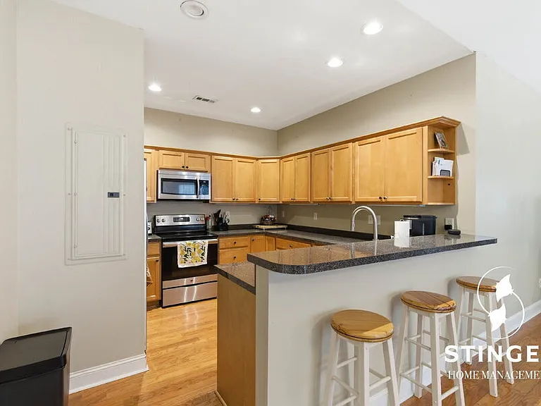 3 Kings Cross Ct — Photo 20