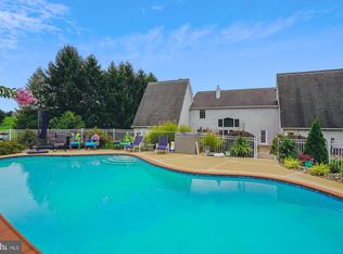 291 Reams Dr, Westminster, MD 21158