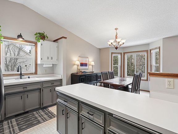 5th image of 7886 Dempsey Way