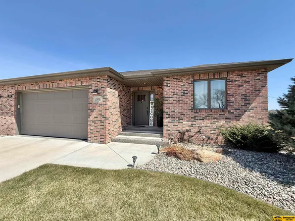 2506 H St, Fairbury, NE 68352