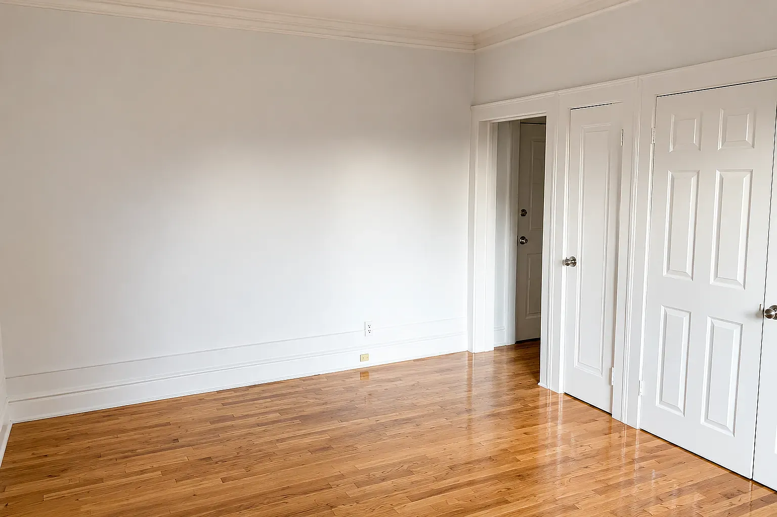 Studio, $1,300 — Photo 4