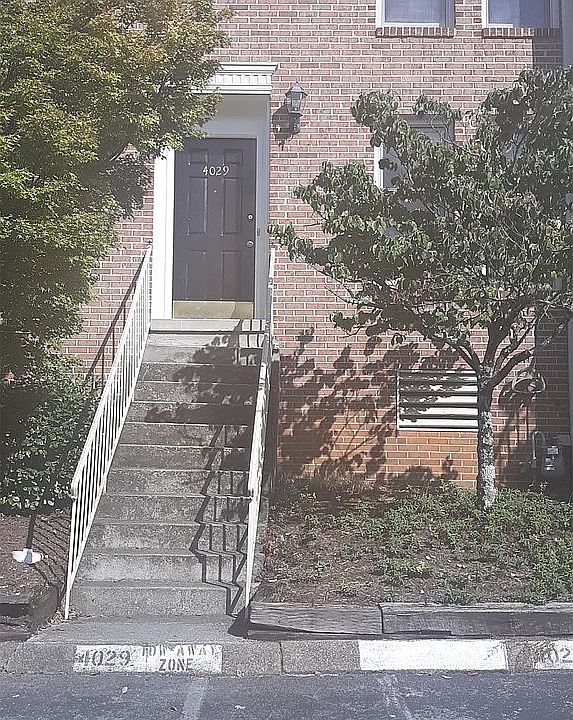 1st image of 4029 Heather Ct