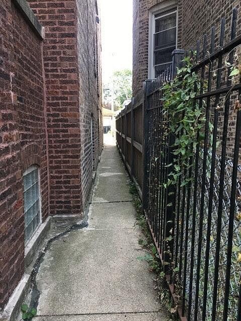 Walkway to backyard