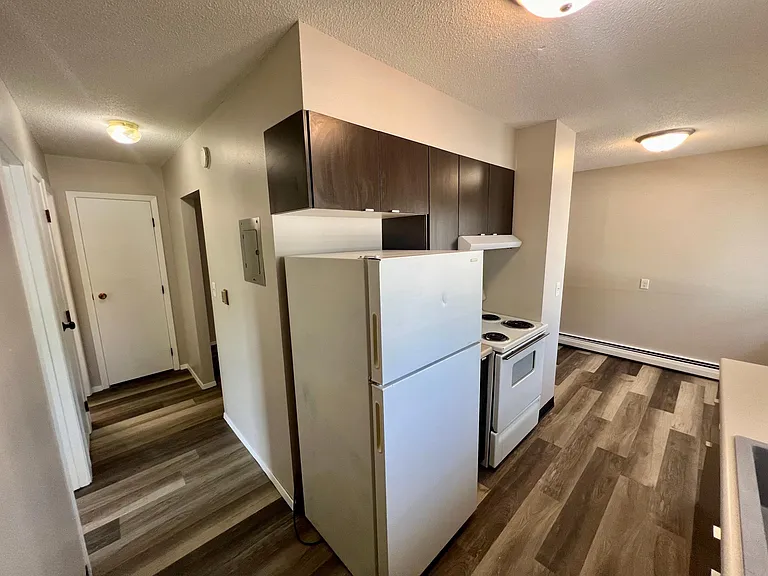 440 S Western Ave #7 — Photo 7