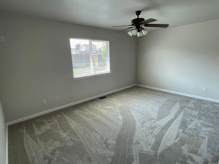 8301 Syrabi Pl — Photo 12
