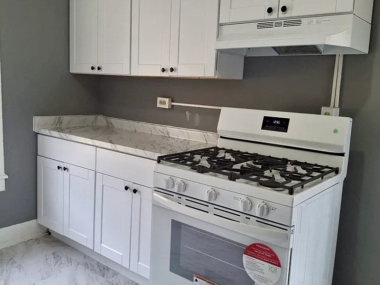 79 Garden St #1 — Photo 7