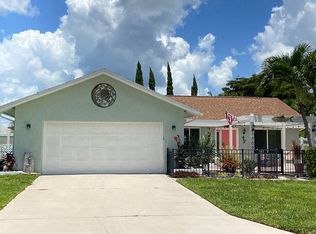 6502 14th Ave W, Bradenton, FL 34209