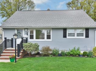 69 Parkway, Little Falls, NJ 07424