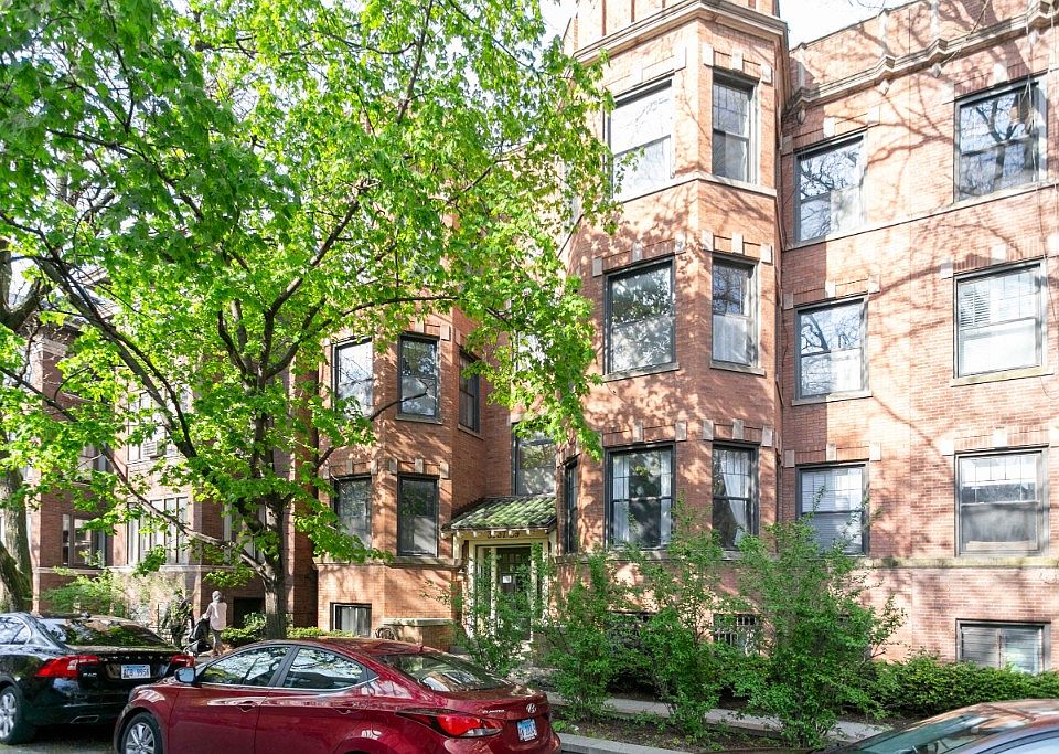 1st image of 3737 N Pine Grove Ave #Gn