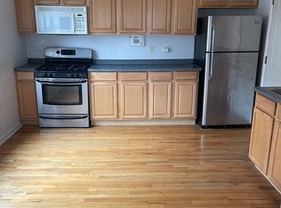 850 E 82nd St APT 3, Chicago, IL 60619