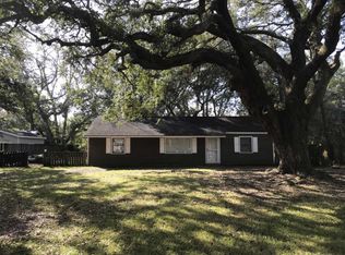 64 Vincent Dr, Mount Pleasant, SC 29464