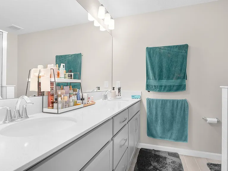 5070 Rain Shadow Dr — Photo 26