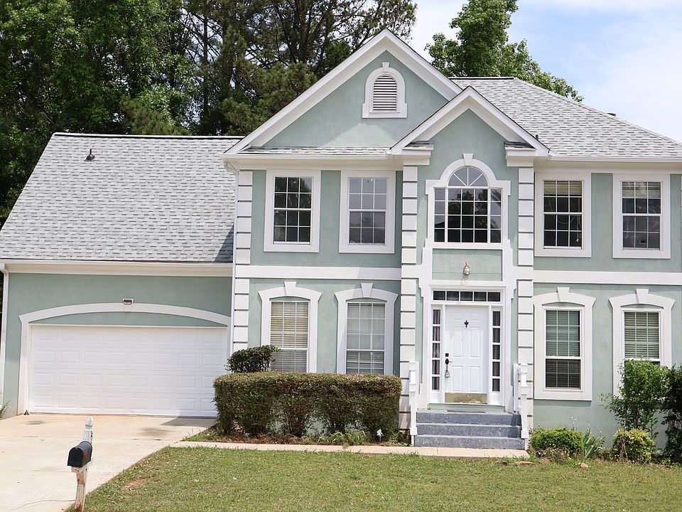 1st image of 525 Saint James Ct