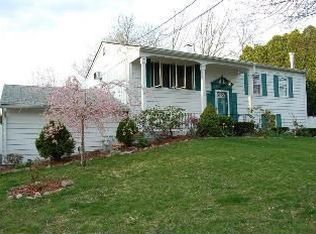 5 Post Brook Rd N, West Milford, NJ 07480