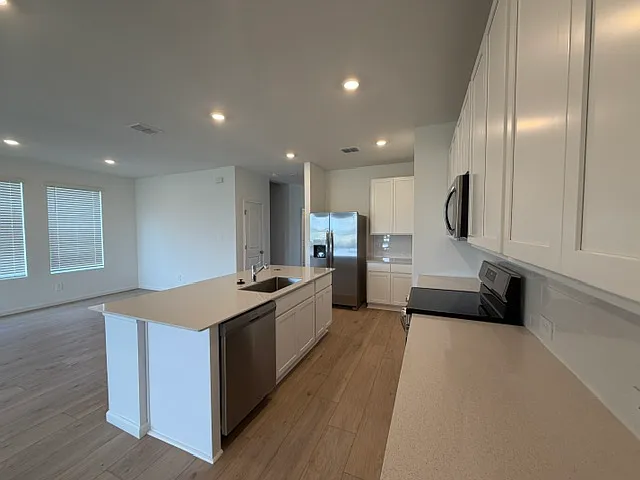 4389 Vibernum Ave — Photo 8