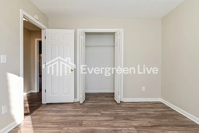 3431 Hollow Oak Dr — Photo 10