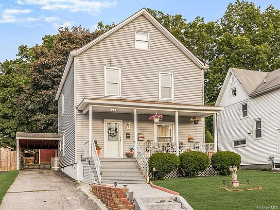 2nd image of 26 Riverview St