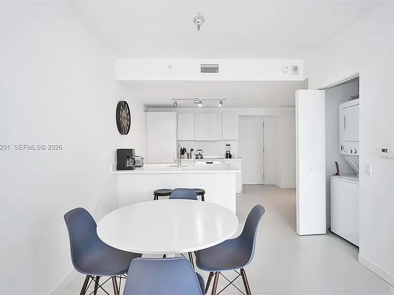 501 NE 31st St #702 — Photo 12