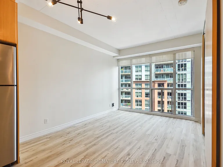 1 Shaw St #602 — Photo 11