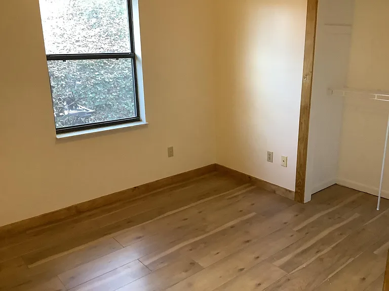 624 Pinemont Dr — Photo 5