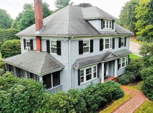 299 Salisbury St, Worcester, MA 01609