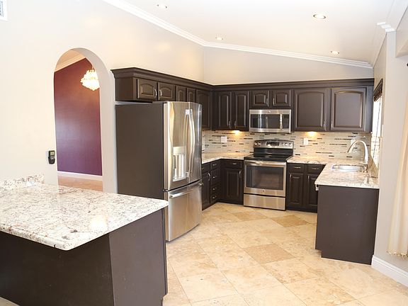 4th image of 8955 E Voltaire Dr