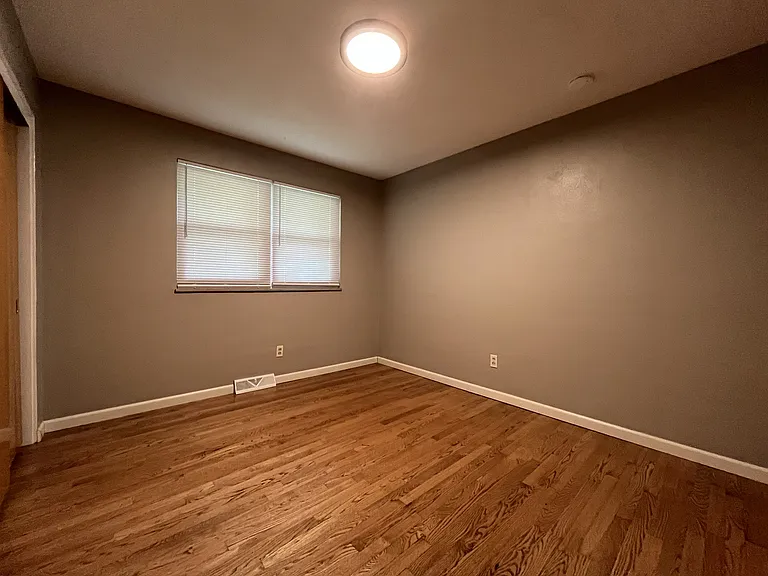 47 Carnation Dr — Photo 22