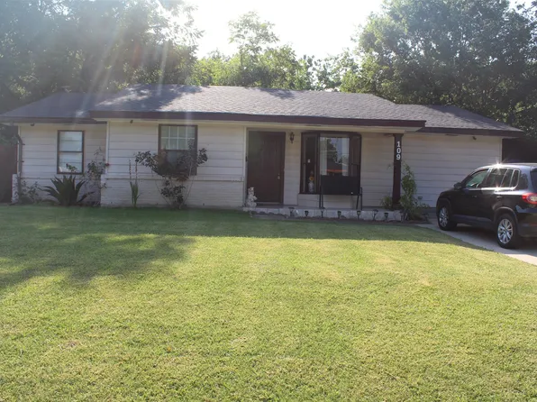 109 Brunswick Ln, Mesquite, TX 75149