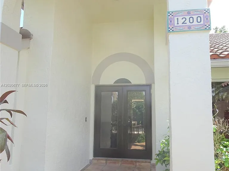 1200 NW 101st Ave — Photo 5