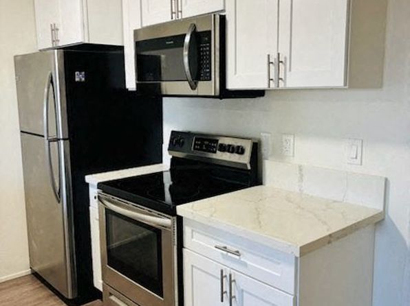 7622 Katella Ave APT 145