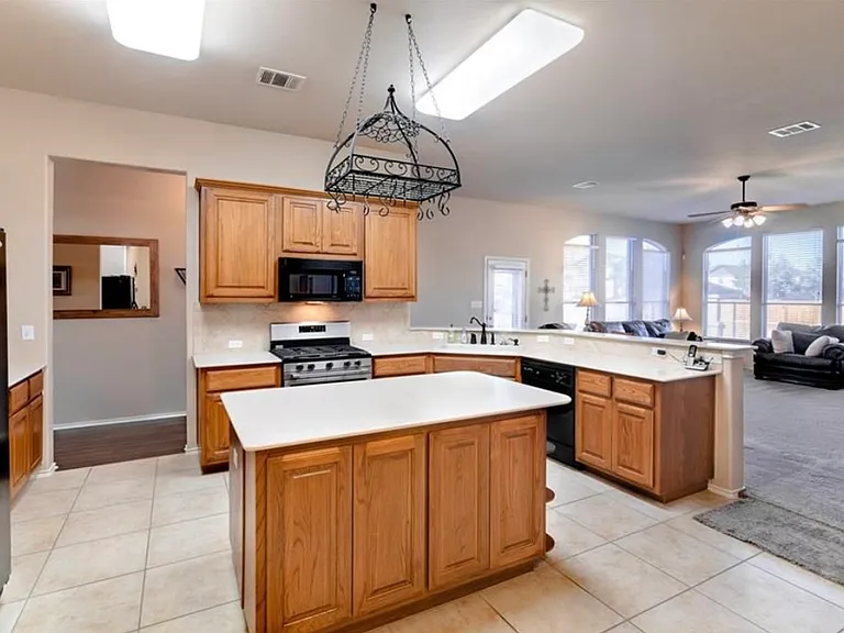 3400 Trickling Springs Way — Photo 5