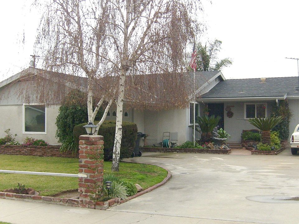 1st image of 1039 N Prospero Dr