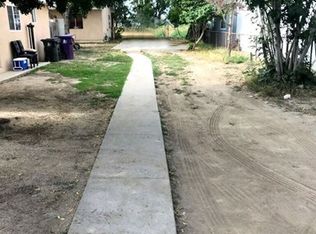 2212 W Arlington St, Long Beach, CA 90810