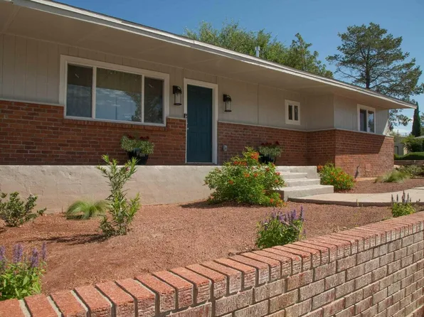 1643 Columbia Dr SE, Albuquerque, NM 87106