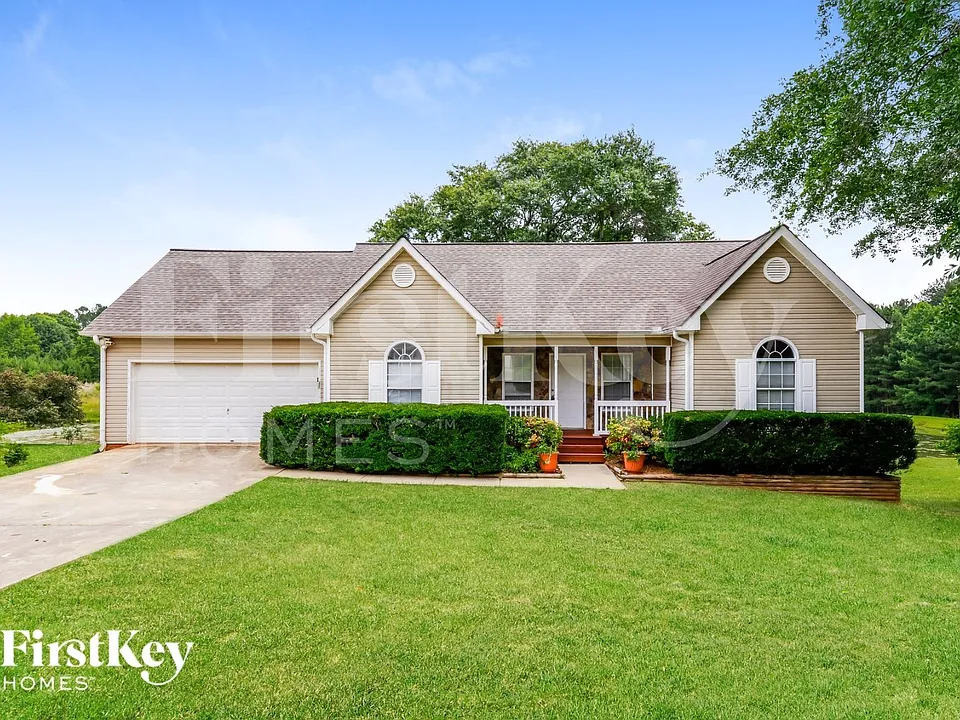 1370 Summer Lake Ter