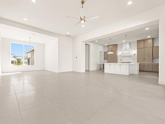 2nd image of 15719 Saffron Summer St